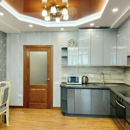 стрийська *