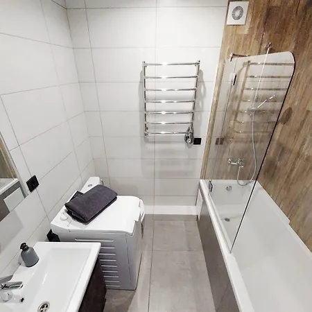 стрийська 公寓