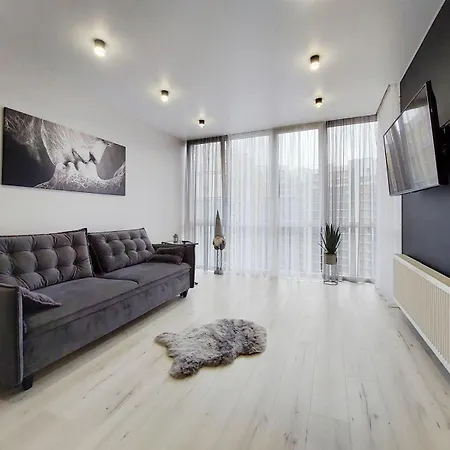 стрийська *