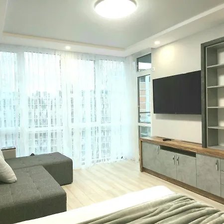 стрийська Apartment *