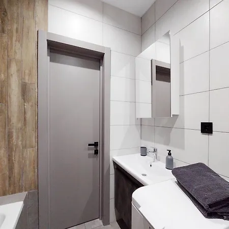 стрийська Apartment *