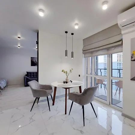 стрийська Apartment *