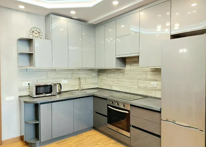 アパート стрийська *