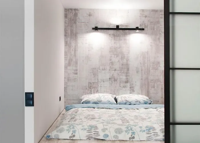 アパート стрийська *